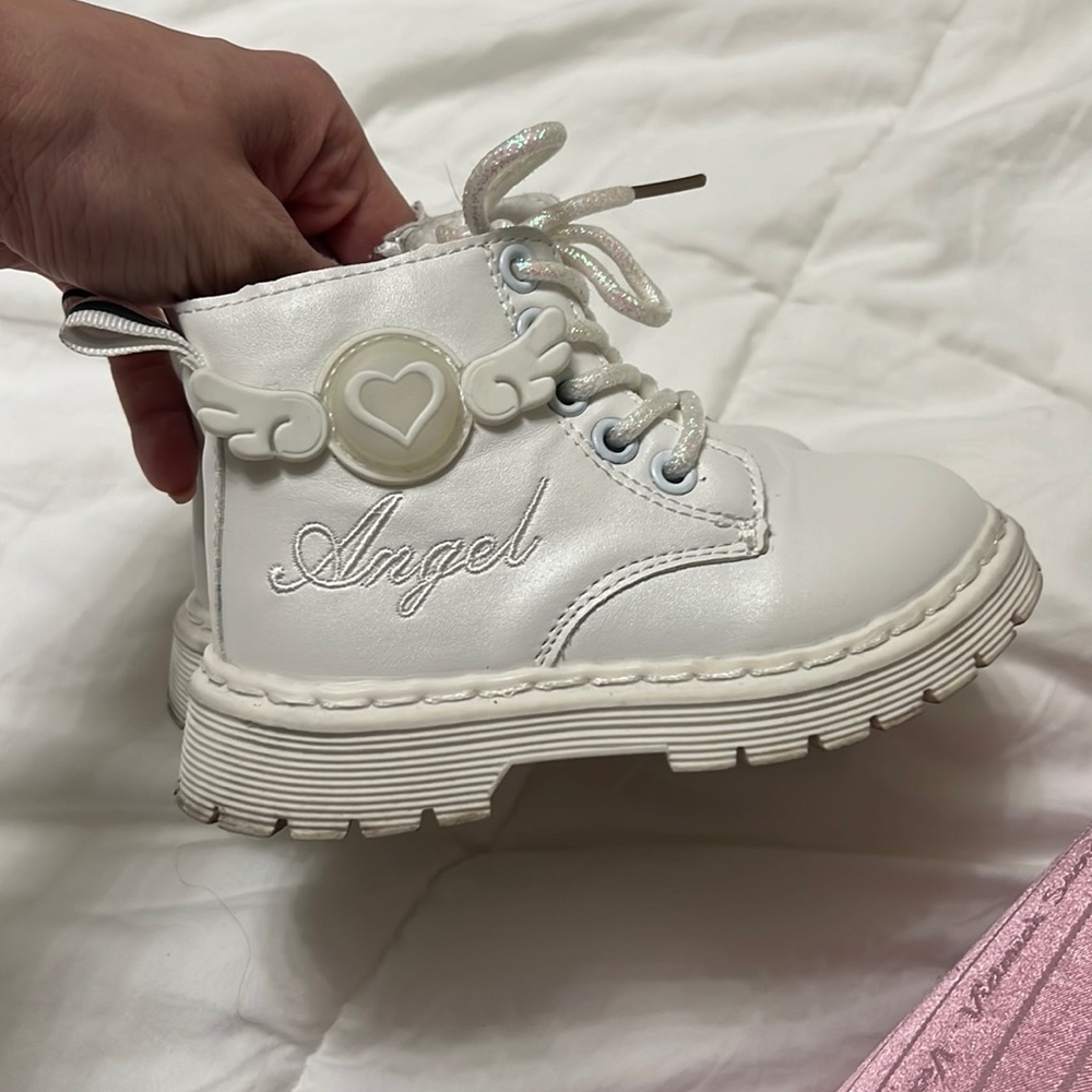 Toddler boots